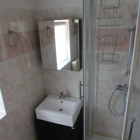Apartamento Apartman Vita 1 *