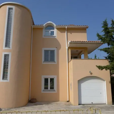 Apartamento Apartman Vita 1 *